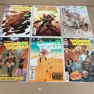 DC Comics Wonder Woman Comic Collection - Multicolor Covers